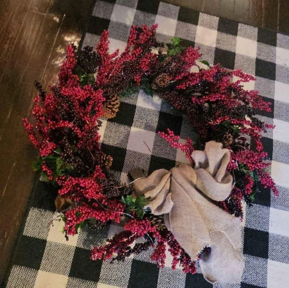 Frontgate Winterberry Garland - Picture 1 of 7